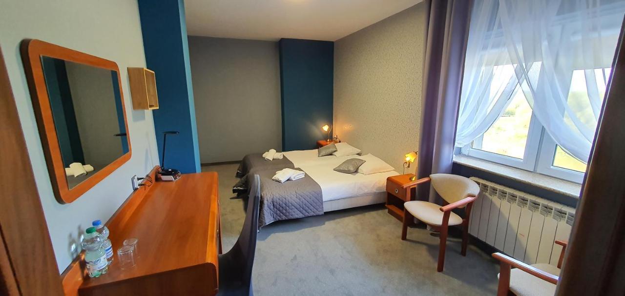 Hotel Bursztynowy Jozefow na Wisla Ngoại thất bức ảnh