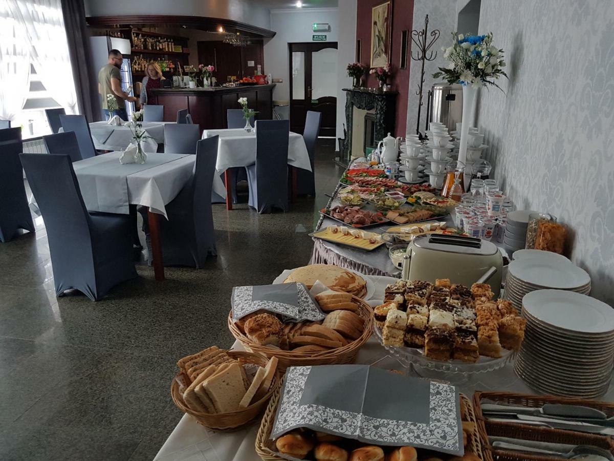 Hotel Bursztynowy Jozefow na Wisla Ngoại thất bức ảnh