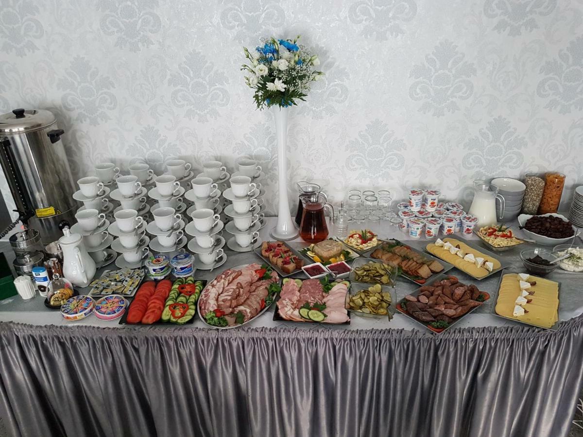 Hotel Bursztynowy Jozefow na Wisla Ngoại thất bức ảnh